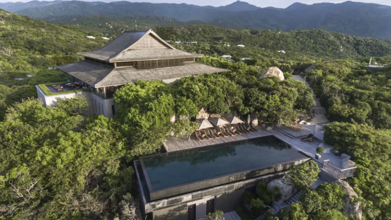 Amanoi Resort